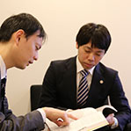 刑事弁護士に事件解決の方針を伝える
